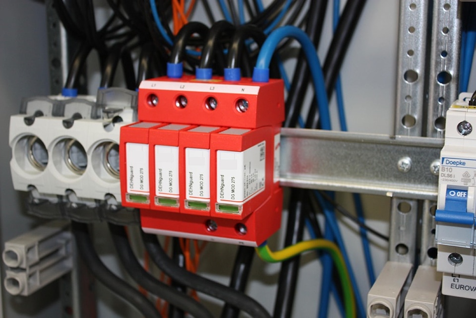 U berspannungsschutz bei Krämer Elektrotechnik in Ostfildern